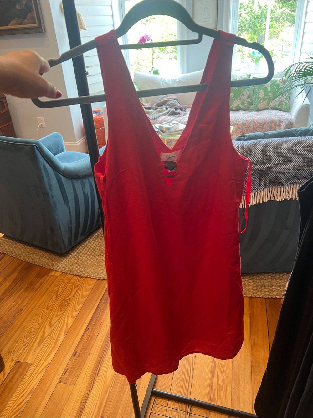 Red Sleeveless V-Neck Shift Dress